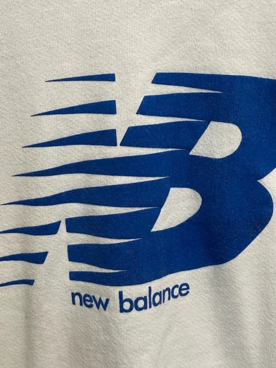 New Balance Vintage 90s White Crewneck Sweatshirt Size Large - Picture 2 of 9